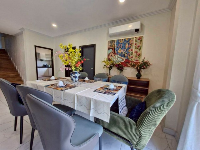 ให้เช่าบ้านเดี่ยว 2 ชั้น ดีไซน์สวยหรู ในโครงการ สันผักหวาน หางดง