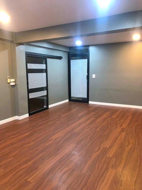 บางปรอก  รร.วัดโคก 500ม. 4นอน  ศาลากลาง ปทุมธานีแห่งใหม่ 900 ม. ปทุมสายใน ขาย-เช่าอาคารพาณิชย์ 4 ชั้น 1 คูหา 4 นอน  2 น้ำ