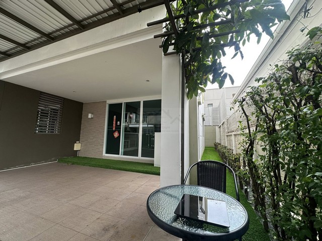 ให้เช่าทาวน์โฮม 3 ชั้น 200 ตรม. โครงการลุมพินี ทาวน์ เรสซิเดนซ์ ลาดพร้าว 21 ติด MRT ลาดพร้าว