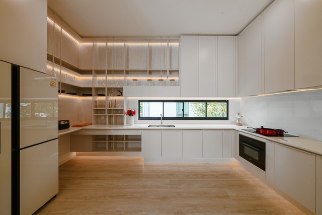 ขาย/ให้เช่าบ้านเดี่ยว 3ชั้น VIVE กรุงเทพกรีฑา ที่ดิน 110 ตร.ว พื้นที่ใช้สอย 421 ตร.ม มีลิฟท์+มีเฟอร์+สระว่ายน้ำ ตกแต่งครบพร้อมเข้าอยู่