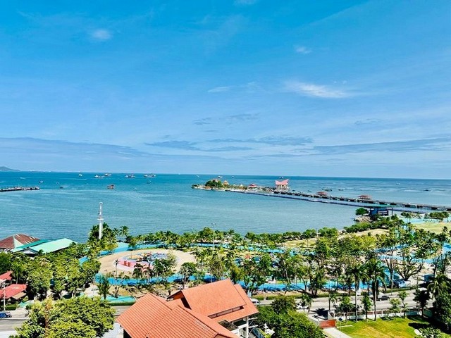 TEL:088-559 5199 คุณเอLine:https://line.me/ti/p/C0eGe0whLXคอนโดให้เช่า ลัดดาคอนโดวิว ศรีราชาทำเลใจกลางเมืองศรีราชา ใกล้ห้างสรรพสินค้า โรงพยาบาล ค่าเช่า : 17,000 บาท / เดือนมัดจำ 2 เดือน - ล่วงหน้า 1 เดือนรายละเอียดห้องพื้นที่ใช้สอยกว้าง 50 ตร.ม.1 ห้องนอน 1 ห้องน้ำชั้นสูง วิวทะเลสวย บรรยากาศดีห้องรีโนเวทใหม่ พร้อมเข้าอยู่สิ่งอำนวยความสะดวกในโครงการ- ฟิตเนส- สระว่ายน้ำ- ระบบรักษาความปลอดภัย 24 ชั่วโมง- 