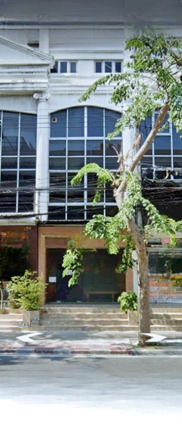 ย่านเยาวราช  MRTสามยอด 290ม. ตลาดสำเพ็ง 700 ม. ให้เช่าอาคารพาณิชย์ 4 ชั้น 18ตร.วา. 318 ตร.ม. 3นอน  