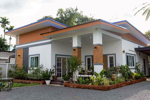 บ้านนอกโครงการ หลังใหญ่ ทำเลดี เข้าเมืองง่าย โซนท่ารั้ว สันปูเลย   