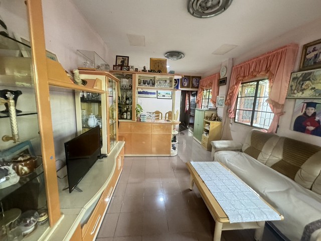 ขายบ้านเดี่ยว 5 ชั้น ประชานิเวศน์ 1 บ้านเดี่ยวเทศบาลนิมิตรใต้ซอย 20 ต.ลาดยาว อ.จตุจักร กรุงเทพฯ