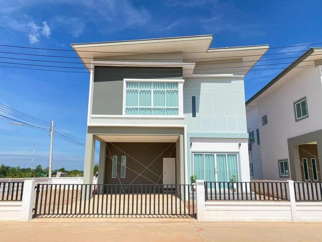 ขายดาวน์บ้านเดียวสร้างใหม่ หมู่บ้านสุขภิรมย์ คลอง5รังสิต-คลองหลวง ขนาด60ตรว.