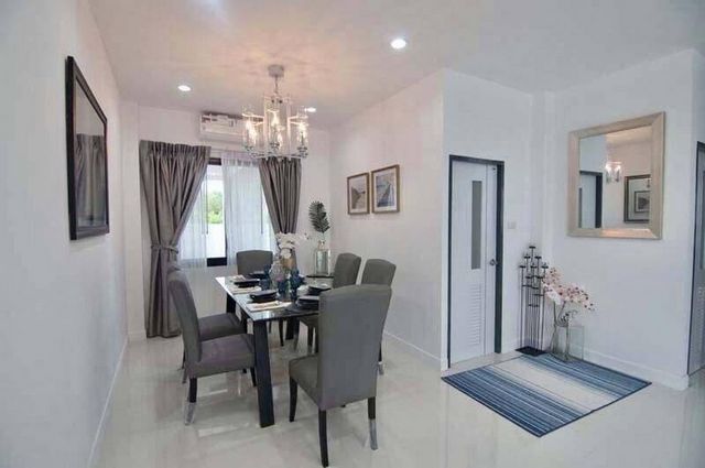 ขายพร้อมผู้เช่า 9.8 ล้าน สันผักหวาน หางดง พูลวิลล่าหรู 2 ชั้น สไตล์โมเดิร์น เฟอร์นิเจอร์ครบ #รับรายได้เดือนละ70,000 บาท