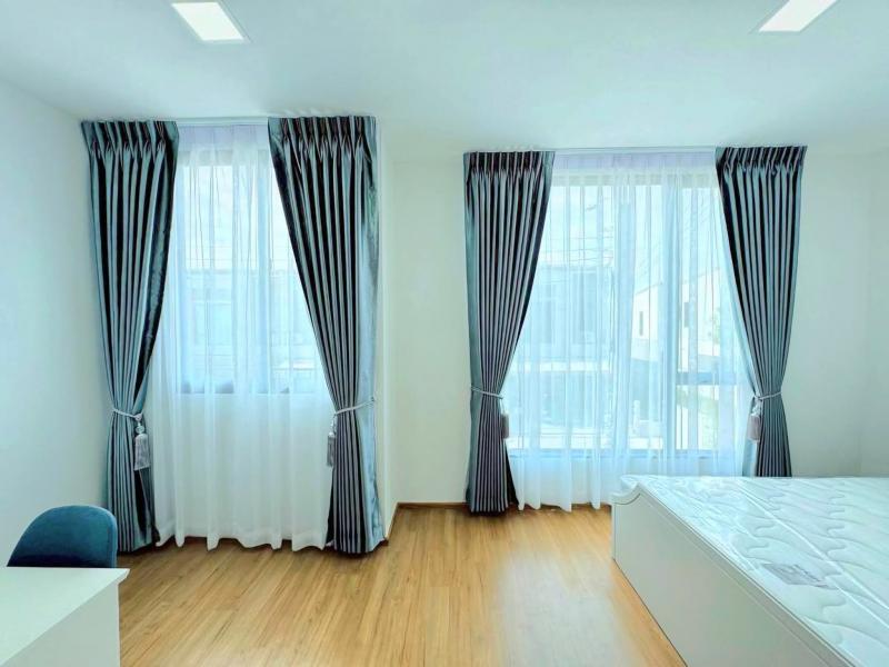 Pleno Sukhumvit Bangna 2 Townhome convenient clean Mega Bangna