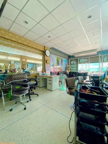 ขาย/เช่า ด่วน อาคารพาณิชย์ 38 วา 3.5 ชั้น  ทำเลดี ตลาดห้วยพลู นครชัยศรี นครปฐม