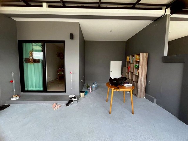 ทาวน์เฮ้าส์ 2 ชั้น ใกล้รร.นานาชาติNIS โซนช้างเผือก