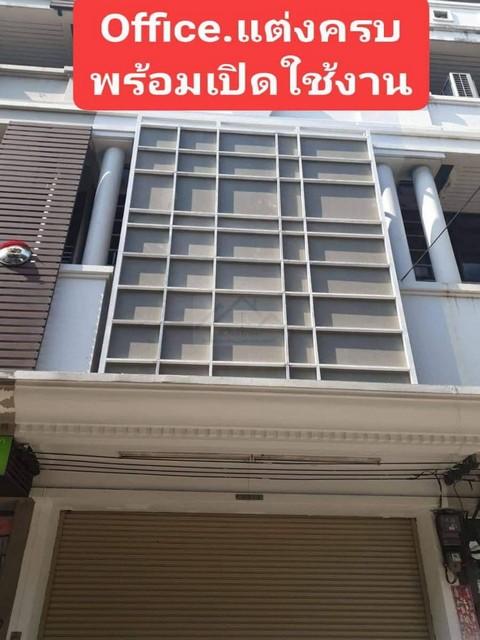 ให้เช่าโฮมออฟฟิศ 4.5 ชั้น 500 ตร.ม. ถนนพระราม 9 ปากซอย 49 ใกล้เดอะไนน์พระราม 9