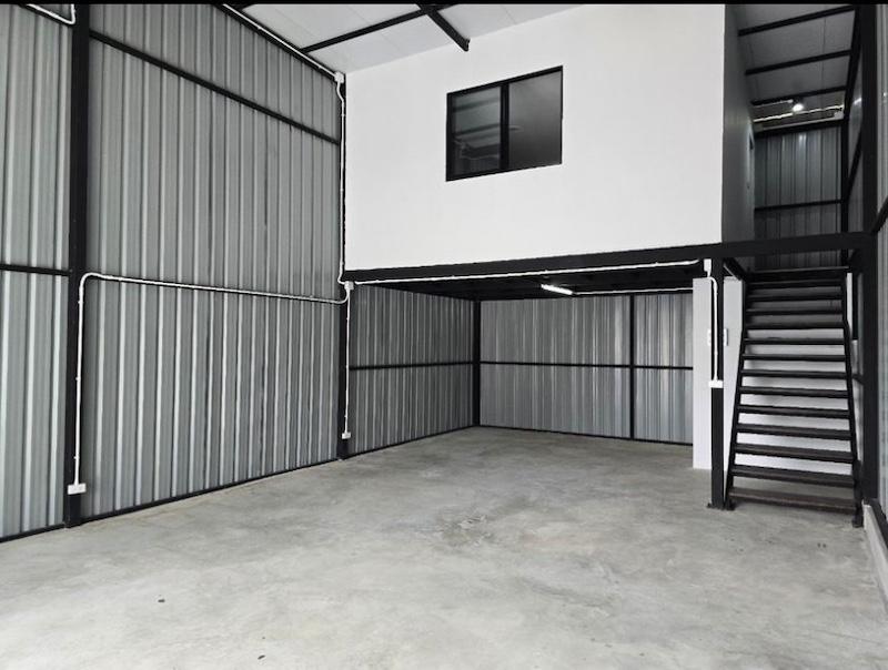 ให้เช่าโกดัง 86 ตร.ม. มีออฟฟิศ 2 ชั้น ซอยวิภาวดี 60 ใกล้สนามบินดอนเมือง