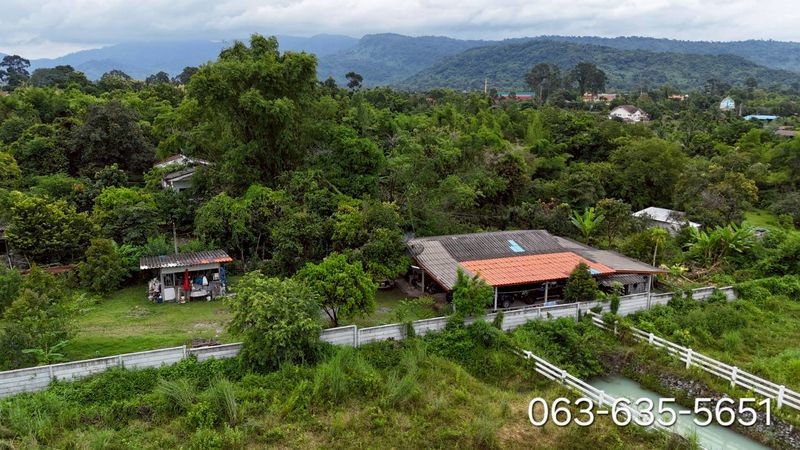 ขายบ้านสวนผลไม้รวม บนเนินเขา วิวเขาเดียวกับภูตะลึงคาเฟ่ ต.เขาพระ อ.เมืองนครนายก การเดินทางสะดวกอยู่ในเขตชุมชน