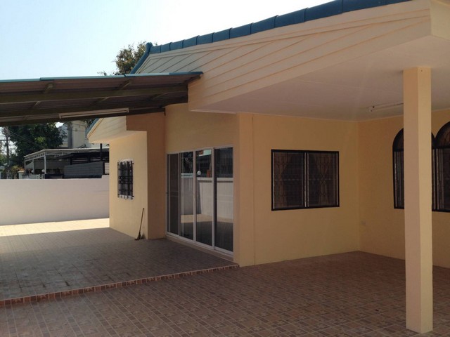 P1133 ให้เช่า บ้านเดี่ยว ชั้นเดียว โชคชัย 4 นาคนิวาส ลาดพร้าววังหิน เดินทางสะดวก