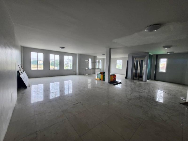 ให้เช่าอาคารพาณิชย์ 4.5 ชั้น 2 คูหา 520 ตรม. พร้อมลิฟต์ โครงการเฮ้าส์เดอะฮัมบรูก หทัยราษฎร์ ติดถนนใหญ่หทัยราษฎร์ ใกล้แฟชั่นไอซ์แลนด์