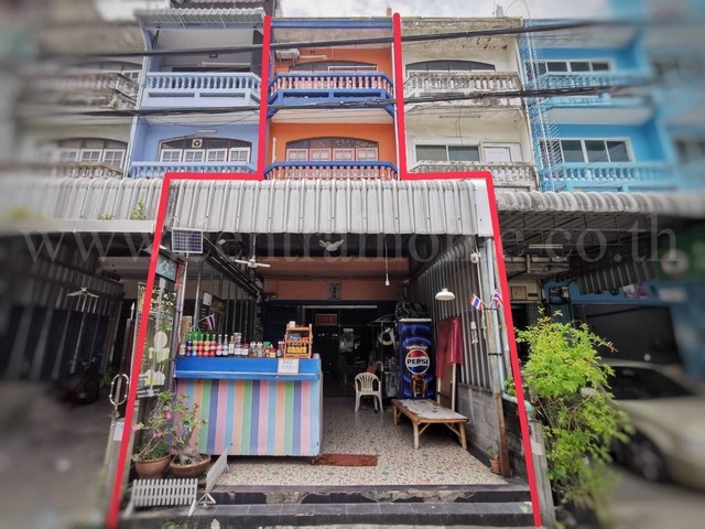 อาคารพาณิชย์ 3.5 ชั้น ซอยจอมทอง 12 ทำเลดี ใกล้ BTS วุฒากาศ