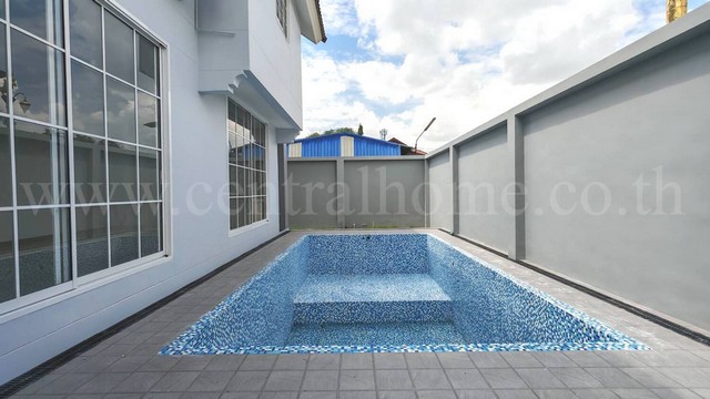 บ้านเดี่ยว 120 ตร.วา กรีนเลค บางนา - ตราด หลังมุม รีโนเวทใหม่