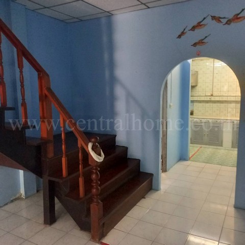 ทาวน์เฮ้าส์ หมู่บ้านศรีประจักษ์ คลอง 2 ธัญบุรี ซอยรังสิต - นครนายก 47