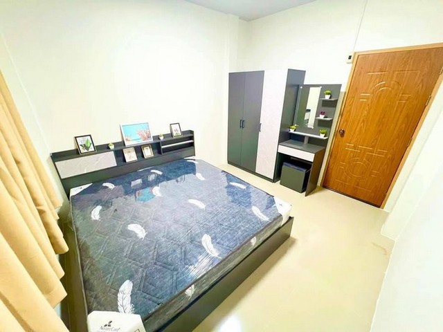 ขายบ้านแฝด หมู่บ้านคลาสสิคการ์เด้นโฮม ชุมชนหนองค้อ ศรีราชา ชลบุรี FP-H01208