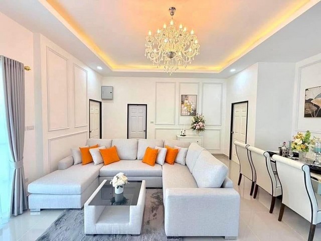 ขายบ้านพลูวิลล่า ราคาสุดคุ้ม ตกแต่งพร้อมอยู่ โซนพัทยา บางละมุง ชลบุรี FP-H01205