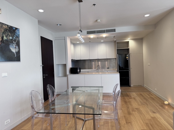 คอนโดชาเทรียมให้เช่า 2 นอน 123 ตรม. เฟอร์ครบ ชั้น 29 ติดถนนเจริญกรุง วิวแม่น้ำ Shrewsbury