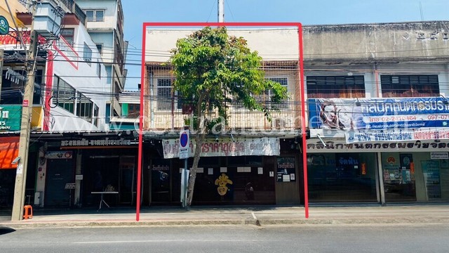 อาคารพาณิชย์ 3 ชั้น ย่านราชวัตร ถนนนครไชยศรี ใจกลางเมือง ทำเลทอง