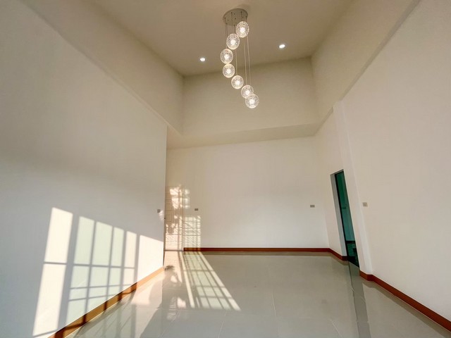 บ้านใหม่ พร้อมที่ดิน  สไตล์มูจิ หางดง เมืองเชียงใหม่