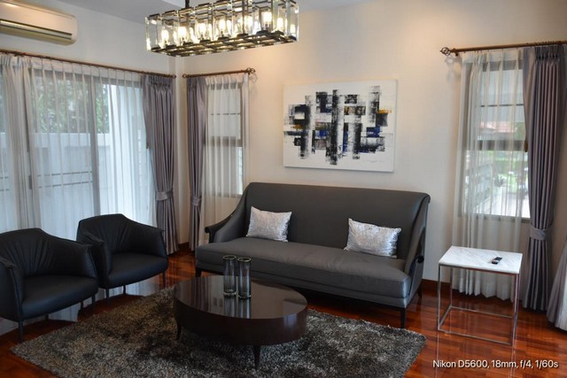 ให้เช่าบ้านเดี่ยว 100 ตร.ว. พร้อมสระว่ายน้ำส่วนตัว ซอยศูนย์วิจัย ใกล้เซ็นทรัลพระราม 9