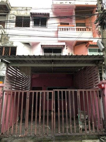 บ้านสวยทำเลดี ราคาสุดพิเศษย่านศรีด่าน ใกล้รถไฟฟ้าสายสีเหลือง หมู่บ้านวราธรวิลล์ จังหวัด สมุทรปราการ ตำบล สำโรงเหนือ อำเภอเมือง