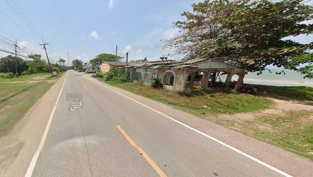 ที่ดิน ที่ดินใกล้ทะเล ท่าใหม่ จันทบุรี ใกล้กับ ห่างชายทะเลเพียงถนนคั่นประมาณ 50 ม.  28000000 บ.  0 ตร.ว. 2 งาน 4 RAI ราคาดีเยี่ยม จันทบุรี   