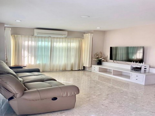 ให้เช่าบ้านเดี่ยว 2ชั้น หมู่บ้าน นันทวัน สวนหลวง ร.9 ซอยเฉลิมพระเกียรติรัชกาลที่9 ซอย62