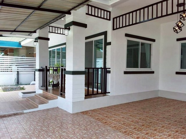 บ้านเดี่ยวชั้นเดียว รีโนเวทใหม่ บ้านสวย โครงการติดถนนใหญ่ สันทราย