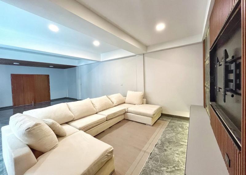 บ้านเดี่ยวทองหล่อ25ให้เช่า  5 ชั้นหรู 600 ตร.ม. 5 ห้องนอน ใกล้โรงพยาบาลสมิติเวช จดทะเบียนบริษัทได้