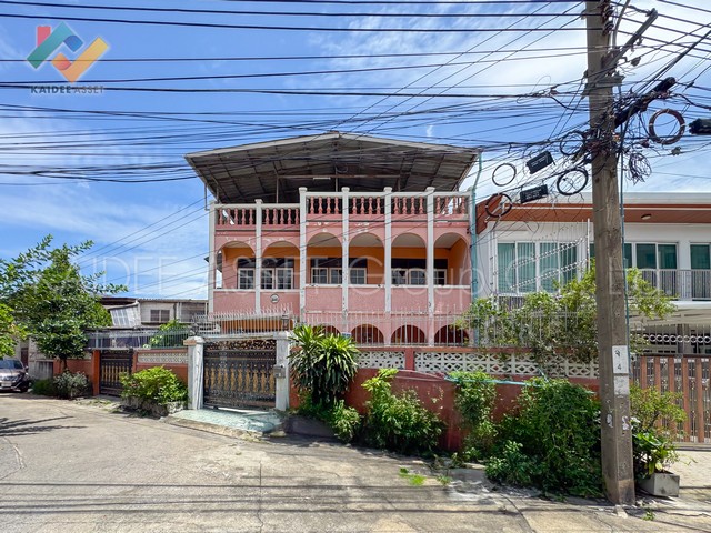 ขาย บ้านเดี่ยว ซอย ลาดพร้าว 51 ใกล้รถไฟฟ้า สถานี โชคชัย 4