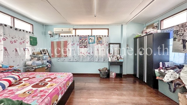 บ้านเดี่ยว ถนน กรุงเทพ-นนท์ ซอย 56 ใกล้ถนนใหญ่ เดินทางสะดวก