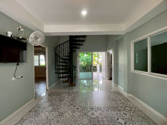 ขาย 7.3 ล้าน 106 ตรว. #ล้านนาธารา #หางดง บ้านเดี่ยว 2 ชั้น #วิวดอย #วิวทุ่งนา บรรยากาศร่มรื่น ในโครงการคุณภาพ #ใกล้พืชสวนโลก