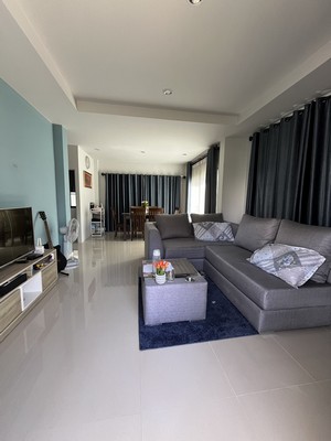 ขายถูกมาก บ้านเดี่ยว 2  ชั้น หมู่บ้านวราบดินทร์ รังสิต คลอง 3 (Warabodin Rangsit Klong 3) ขนาดพื้นที่ 56.3 ตร.วา