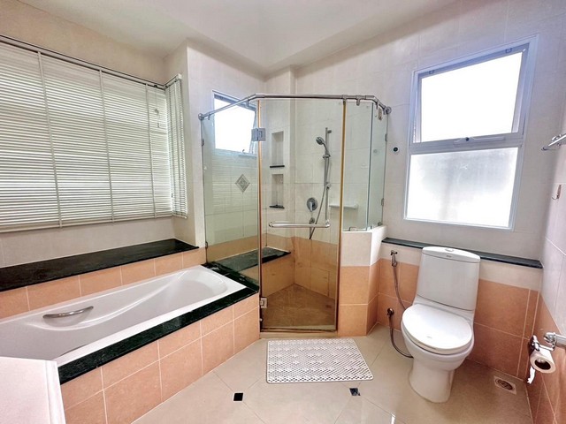 HR2812ให้เช่าบ้านเดี่ยวหมู่บ้าน นันทวัน สวนหลวง ร.9 ซอยเฉลิมพระเกียรติ 62 พร้อมอยู่ เดินทางสะดวก