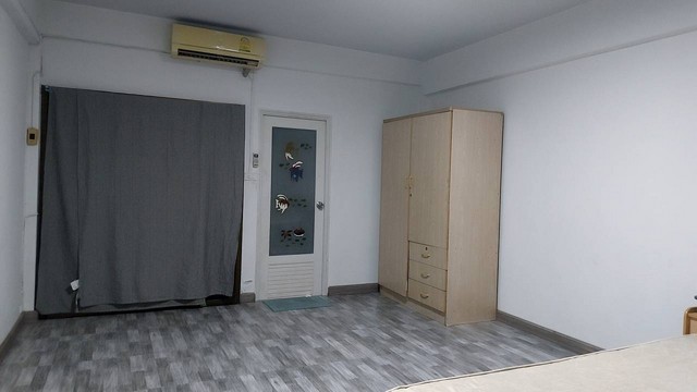 ขายคอนโด DC Tower อาคาร B ชั้น 8 ซอยลาดพร้าว 112 ราคาถูก 599,000 บาท