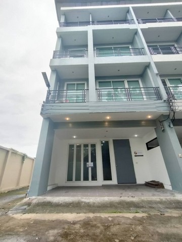 ให้เช่าโฮมออฟฟิต4ชั้นห้องมุม300ตร.ม.ย่านรามอินทราใกล้แฟชั่นไอแลนส์,MRTวงแหวนรามอินทรา