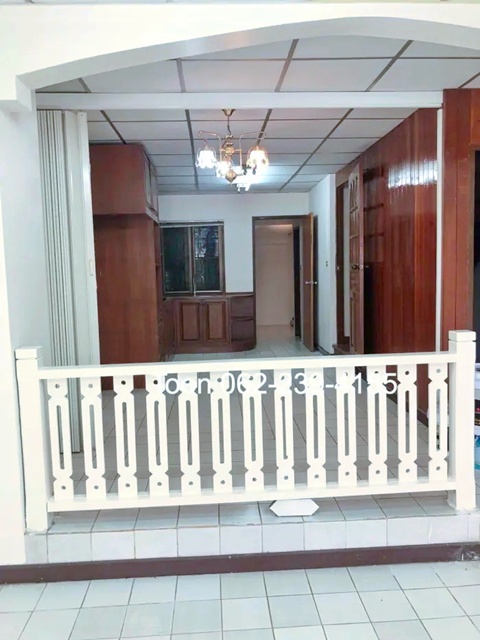 ม.เซ็นจอห์น 2.2 กม.สะพาน 99 MRT บางซ่อน 1.1 กม.ให้เช่าทาวน์เฮ้าส์ 2 ชั้น 25 ตร.ว. 200 ตร.ม..แยกประชาชื่น