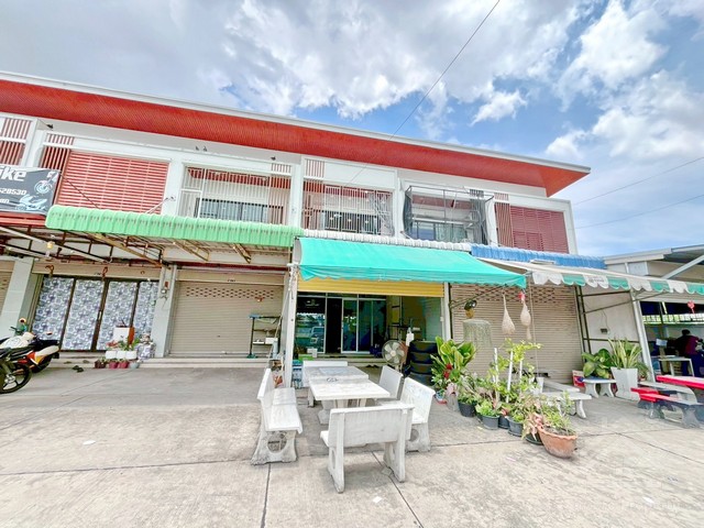 ขายอาคารพาณิชย์ ไอวี่ เวิร์ค - Ivy Work สำนักบก ติดถนนใหญ่ เมืองชลบุรี