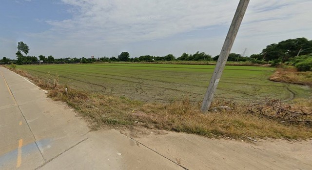 ต้องการขาย พื้นที่ดิน ที่ดินติดถนน และลำคลอง (2 ด้าน) ต.วัดไทร อ.เมืองนครสวรรค์ จ.นครสวรรค์  ขนาด 5592 ตรว. 55920000 THAI BAHT ไม่ไกลจาก ห่างถนนเลี่ยงเมืองนครสวรรค์ (ทางหลวงหมายเลข 122)ประมาณ 500 เมตร อสังหาริมทรัพย์ดี