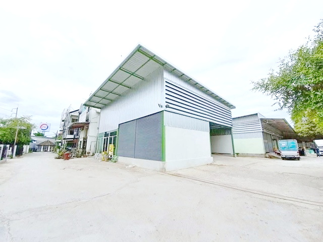 ให้เช่าโกดัง หลังมุม บางแค เพชรเกษม 150ตร.ม.MRT หลักสอง 1.6 กม. ริมถ.กาญจนาภิเษก รร.บางแค 1.3 กม. มีห้องน้ำส่วนตัว ที่จอดรถกว้างขวาง