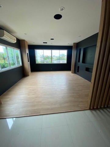 HR2821ให้เช่าอาคาร 5 ชั้น ซอยสุขุมวิท 64 ใกล้สถานีรถไฟฟ้า BTS ปุณณวิถี เพียง 500 เมตร เหมาะทำออฟฟิศ