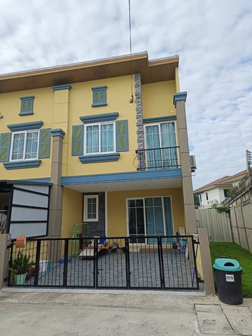 ขายด่วน ทาวน์โฮม 2 ชั้น โกลเด้น ทาวน์ ติวานนท์ แจ้งวัฒนะ 117 ตร.ม 19.6 ตร.ว 4นอน ใกล้โรบินสัน ศรีสมาน เพียง 2.98 ลบ. 