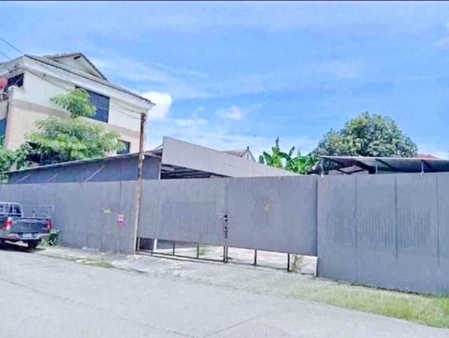 โชคชัย4 76-86 ให้เช่าโกดังพร้อมออฟฟิศ หลังมุม 405ตร.ม. เดอะแจส วังหิน 850ม. แม็คโคร ฟู้ดเซอร์วิส  800ม. 