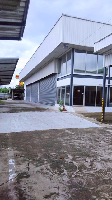 ถ.กาญจนาภิเษก ตลาดแยกทศกัณฑ์ 1.9กม. 505ตร.วา. 2005ตร.ม.  เดอะมอลล์บางแค 2.3 กม. โชว์รูมรถยนต์ ขนาดใหญ่ พร้อมโรงซ่อม MRT หลักสอง 2.5 กม.