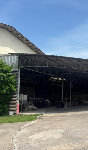 ขายโรงงานบ้านโพธิ์ฉะเชิงเทรา ขายโรงงานบนเนื้อที่ 16ไร่ มีใบ รง.4  บ้านโพธิ์ฉะเชิงเทรา  ปัจจุบันเป็นโรงงานเฟอร์นิเจอร์