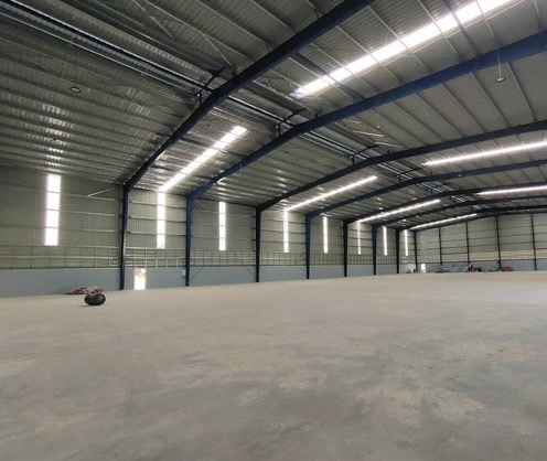 ให้เช่าโรงงานเนื้อที่ 4-2-0 ไร่ (6,720 ตร.ม) พื้นที่ใช้สอยตัวอาคาร 4,104 ตร.ม ออฟฟิศ 320 ตรม. ถนนเทพารักษ์ คลองขุด ราคาเช่า 660,000 บ/ด