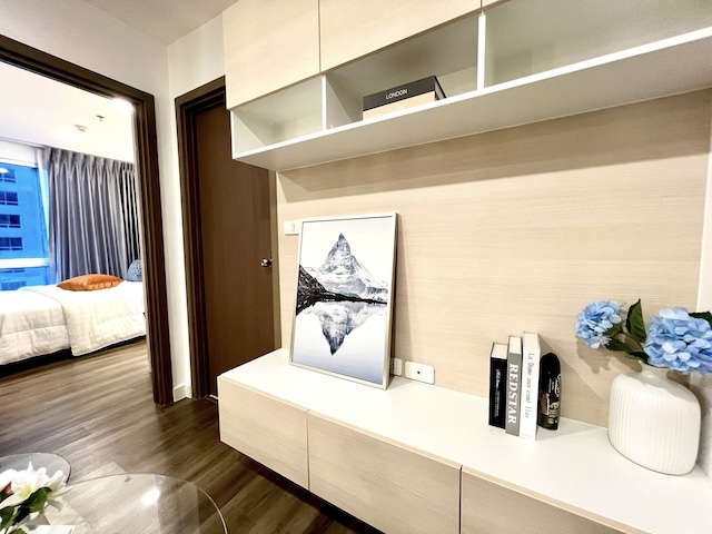 The Base Sukhumvit 77 safe clean beautiful view 18th floor BTS Onnut